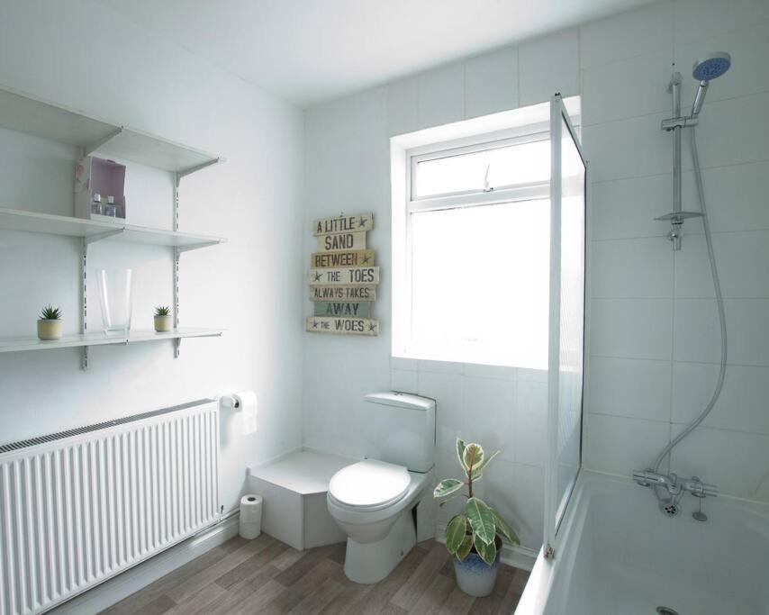 City Centre 4 Bedroom House Winchester Exteriör bild